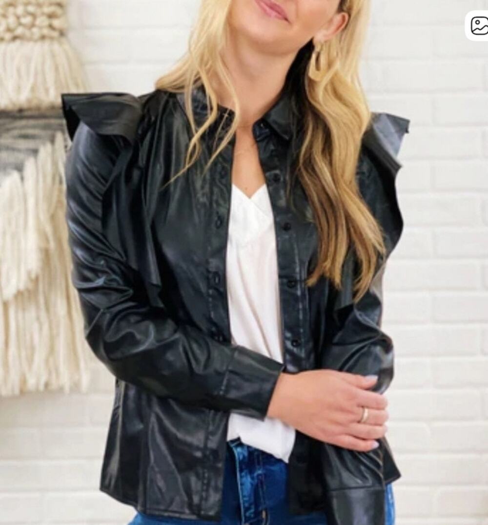 Jealous Tomato faux leather puff sleeve ruffle blouse in black NWOT Large $58
